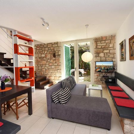 Apartment Andrea Old Town Porec Esterno foto