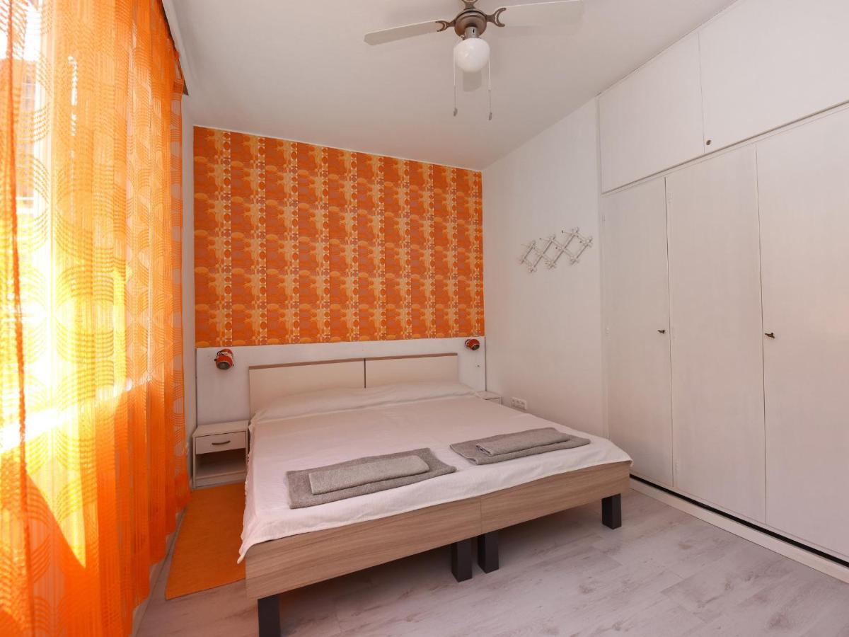 Apartment Andrea Old Town Porec Esterno foto