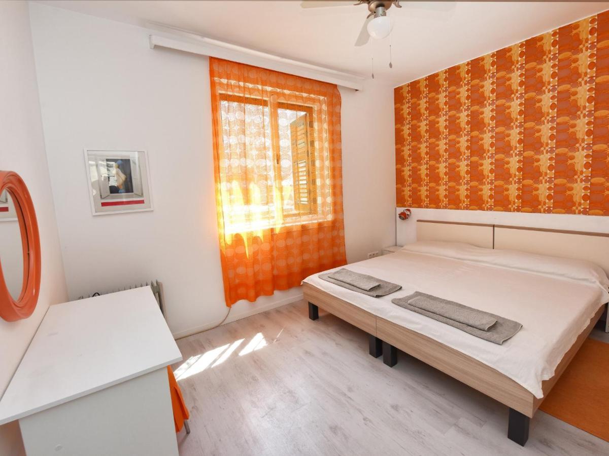 Apartment Andrea Old Town Porec Esterno foto